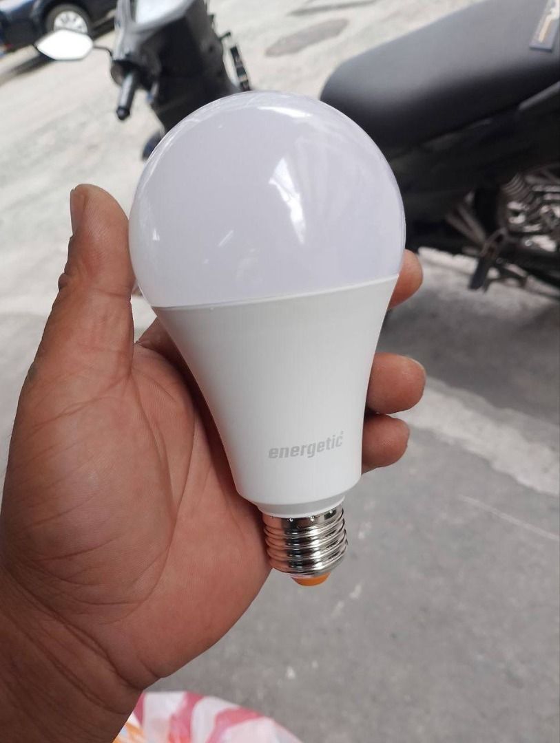 led bulb Specs: 20watta (Category: Everything Else Others) located in Manila. Submitted by joeyroque09 (Listing ID 1468143247, Image 2). Description: led bulb Specs: 20watta.