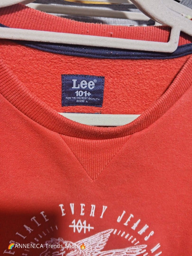 LEE 101+ Vintage Sweatshirt (Category: Coats, Jackets and Outerwear) located in Bulacan. Submitted by annenicathriftthriftlang (Listing ID 1468068592, Image 2). Description: LEE 101+ PREMIUM Size L - 22W x 28L - ₱450 Blue Tag 101+ / Thick Fleece / 9/10 CAPTION: LEE 101+ - Size L - Premium Line 🔥 Hindi ito ordinary Lee - 101+ is premium selvedge line Dimes: 22" Width x 28" Length Cond: 9/10 - makapal fleece, buo print, no himulmol Pang workwear /