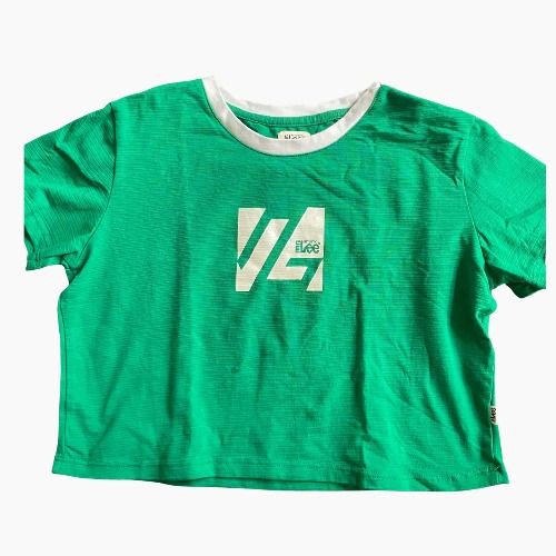 LEE Green Graphic Crop Top (Category: Shirts) located in Manila. Submitted by secondchapterr (Listing ID 1468255010, Image 3). Description: Brand New LEE Graphic Crop Top Size- small to medium.