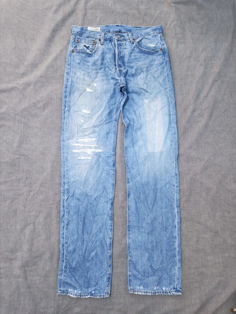 Levis 501 93 distressed denim jeans (Category: Jeans) located in Baguio. Submitted by used_clothing2600 (Listing ID 1468163130, Image 1). Description: Levis 501 93 distressed denim jeans size 31 verygood condition measurements waist 16.5 inches front rise 11.5 thigh 12 knee 9.5 inseam 34 length 44.5 leg opening 8 P 1,380.