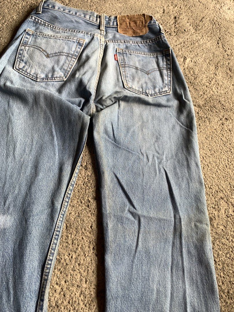 Levis 501 pants (Category: Jeans) located in Davao. Submitted by posasprinc42208 (Listing ID 1468183227, Image 3). Description: Vintage Levis 501 Need wash W-28 L-41 Leghole-8 Thigh-10 Price: 450+sf.