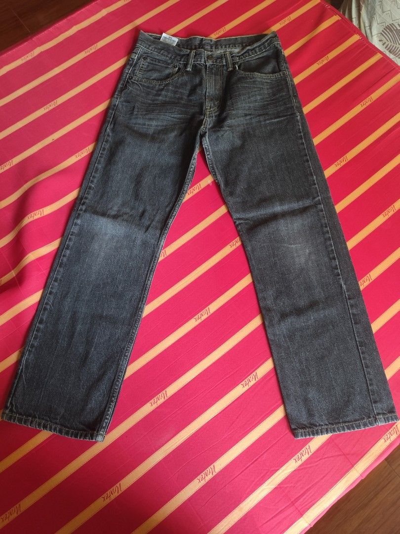 Levis 505 Size 28 (Category: Jeans) located in Manila. Submitted by buyybustt (Listing ID 1468189476, Image 2). Description: you can see the actual condition 28x28 100 authentic 👍 Dm.