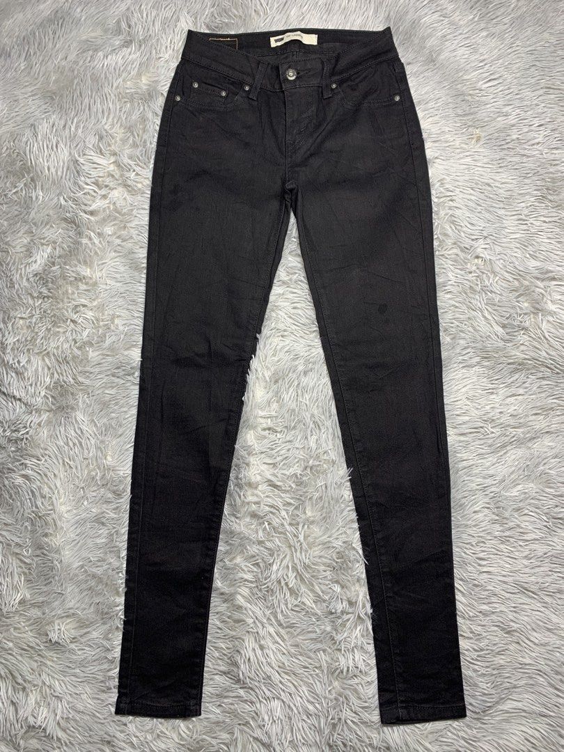 Levis 535 for Women (Category: Jeans) located in Bacolod City. Submitted by ocean_us (Listing ID 1468154214, Image 2). Description: Levis 535 for Women ____________________________ Details: ▪️Size on tape: 25 ▪️Dimes 25 x 38 ▪️Hem 4.25 ▪️Good as new ▪️Php 799 ▪️PLUS SHIPPING FEE Pm, Thanks ✅We ship Nationwide via Jnt Express ✅We do video call for assurance 📍Bacolod City Negros Occidental.