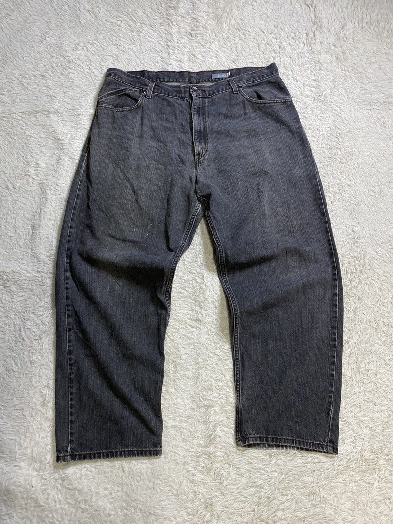 LEVIS SILVER TAB BAGGY (Category: Jeans) located in Cavite. Submitted by nld_thrift (Listing ID 1468161847, Image 2). Description: LEVIS SILVER TAB BAGGY W 40 IN TAG L 41INCH Lo 10 INCH FLAW: MINIMAL PAINT 100% Cotton Made in columbia Authentic (money return if proven fake) No refund/ no return, ask before buy, all sales are final. IF YOU ARE IN DOUBT ABOUT ANY DETAILS OF THE ITEM YOU’RE PURCHASING PLEASE FEEL FREE TO CONTACT US - NLD Thrift .