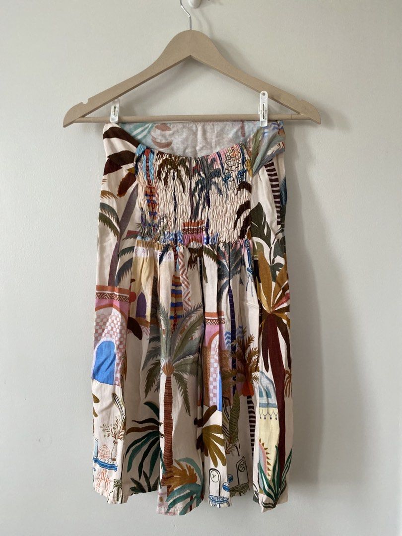Linen Mini Tube Dress (Category: Dresses) located in Lapu Lapu. Submitted by bries.collection (Listing ID 1468203726, Image 3). Description: ⭐️freesize, fits XS to M ⭐️no flaw ⭐️only worn for affiliate 📍: Lapu-Lapu City, Cebu.