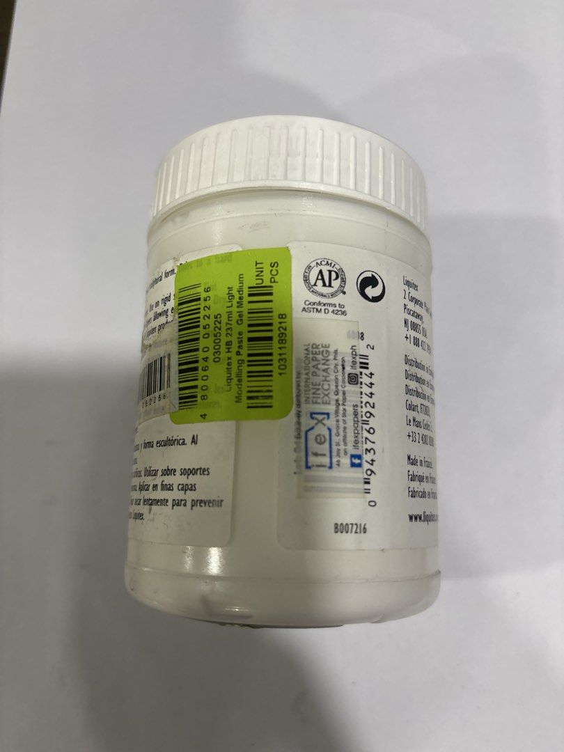 Liquitex Professional Light Modeling Paste 237ml (Category: Makeup) located in Mandaluyong City. Submitted by clothescarousel (Listing ID 1468225638, Image 2). Description: - Brand: Liquitex Professional - Item: Light Modeling Paste - Size: 237ml / 8 US fl oz jar - Condition: Brand new, sealed (with original store price sticker on back) - Origin: Made in France - Features: Adds lightweight texture and sculptural form to your artwork.
