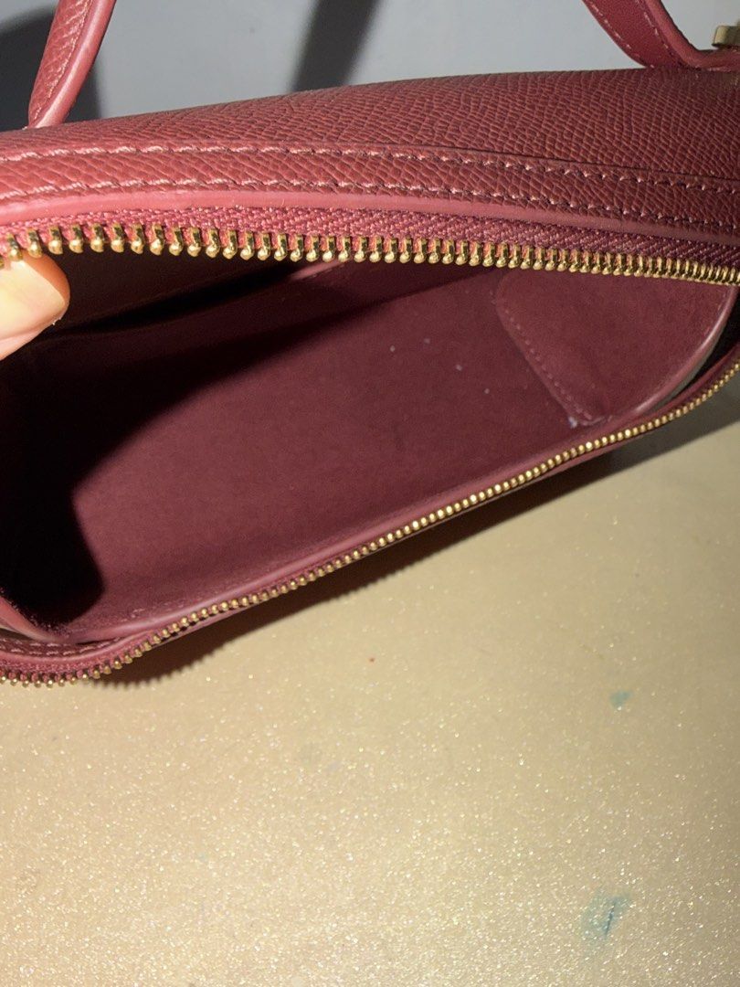 Lomafe Mini Leri in Maroon with Gold Hardware (Category: Cross-body Bags) located in Manila. Submitted by shopmybabies (Listing ID 1468208669, Image 3). Description: Only dustbag included (threw the box na) Rfs: decluttering .