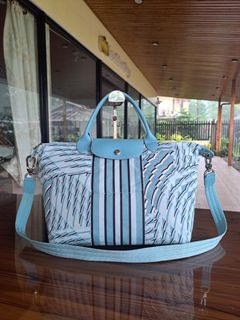 (Category: ) located in . Submitted by luxestreetbags (Listing ID 1468231548, Image 1). Description: .
