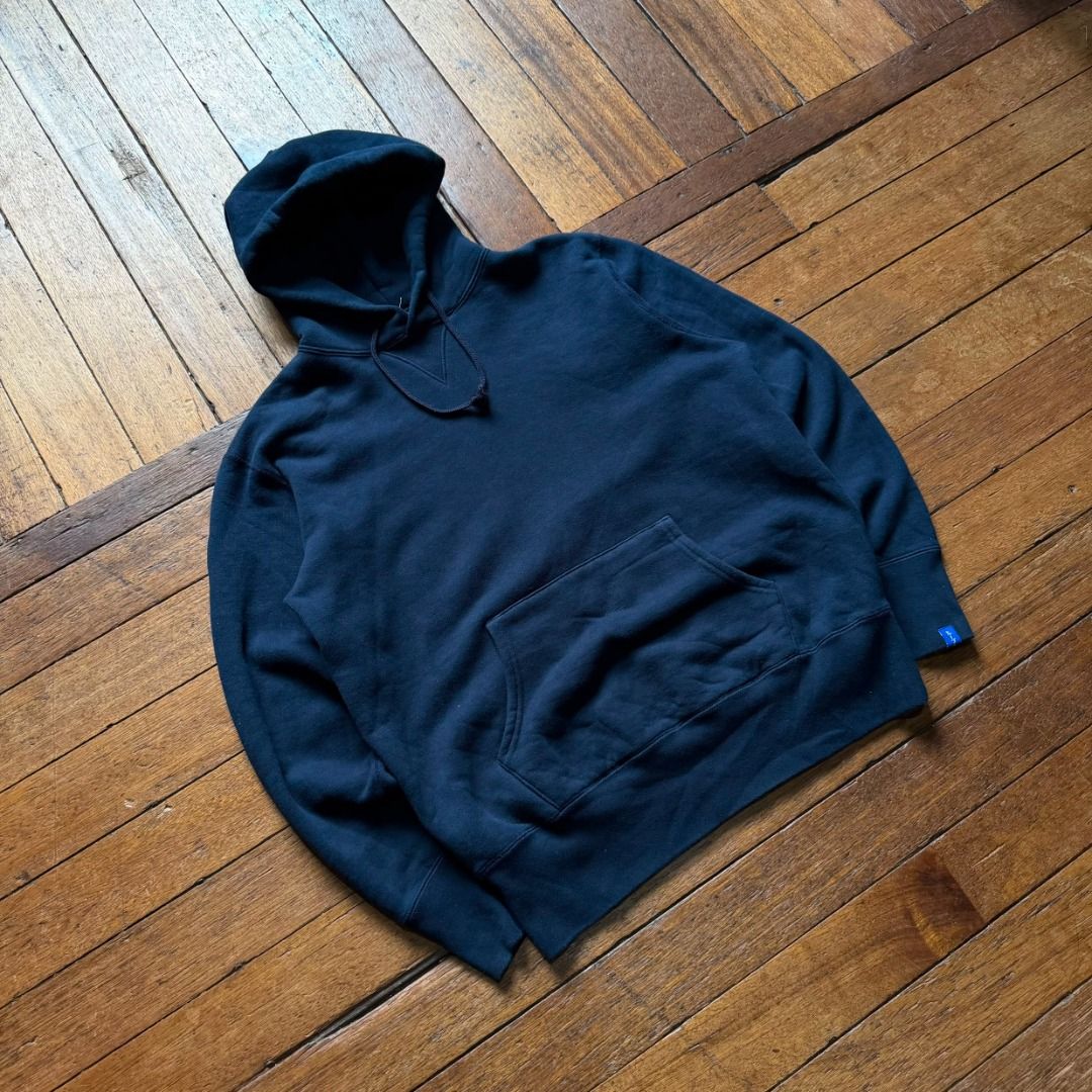 LOOPWHEELER Pullover Hoodie (Category: Coats, Jackets and Outerwear) located in Caloocan City. Submitted by thrift-wears (Listing ID 1468214436, Image 2). Description: Size M L - 25 W - 20 SL - 23 100 percent Cotton No issue Heavy cloth Ready to wear Washed and clean Made in Japan.