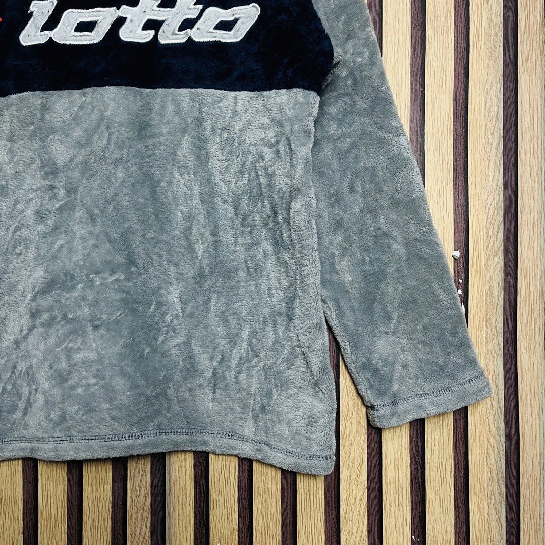 LOTTO GREY S160 21x24 (Category: Coats, Jackets and Outerwear) located in Dasmarinas. Submitted by yg_supplies (Listing ID 1468129620, Image 3). Description: LOTTO GREY S160 21x24.
