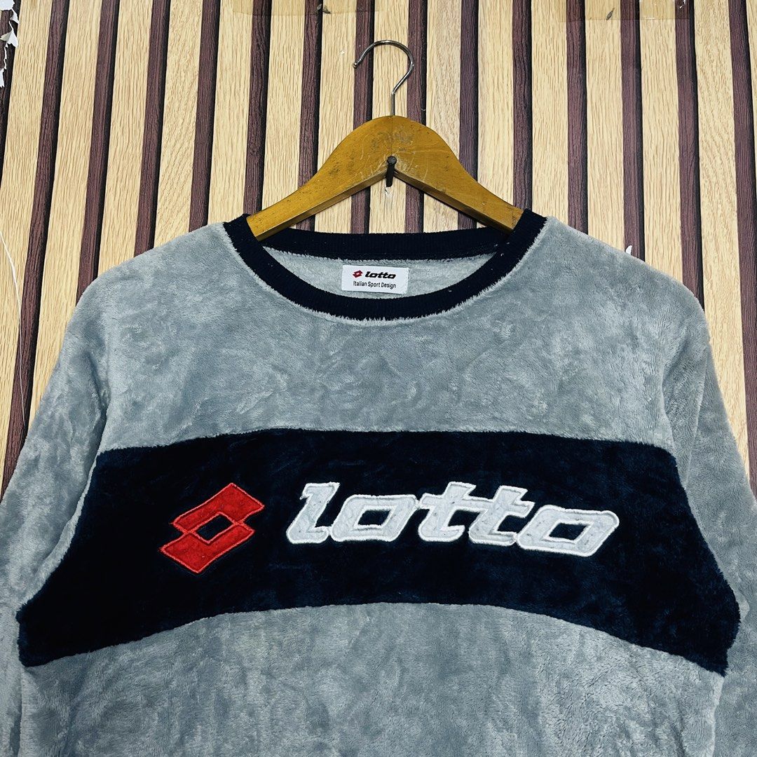 LOTTO GREY S160 21x24 (Category: Coats, Jackets and Outerwear) located in Dasmarinas. Submitted by yg_supplies (Listing ID 1468129620, Image 2). Description: LOTTO GREY S160 21x24.