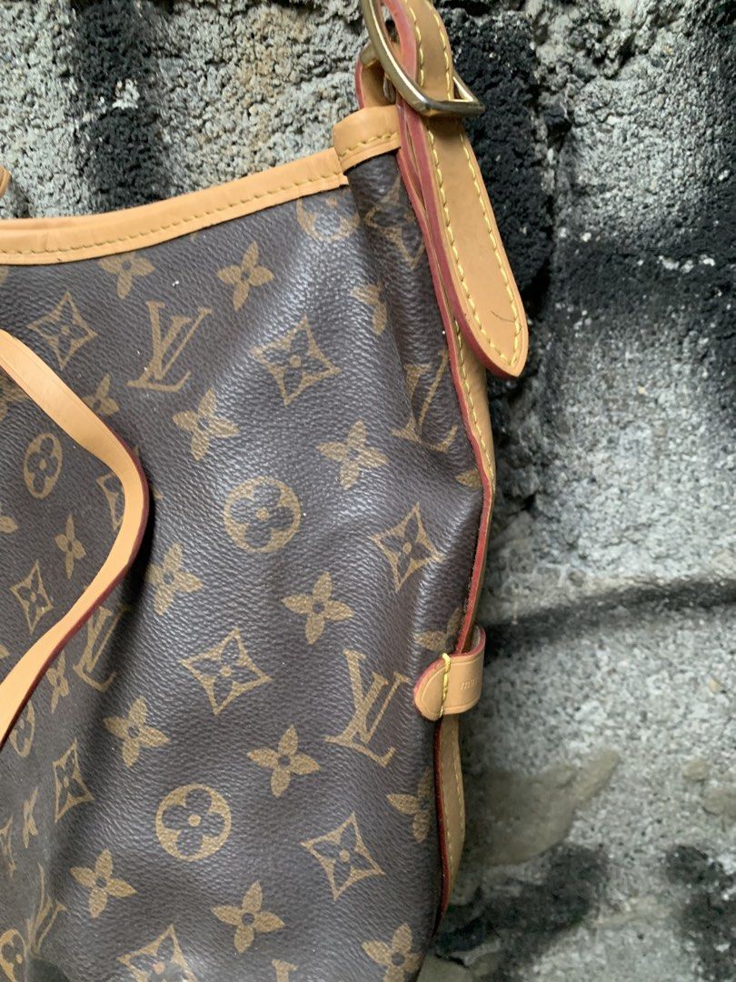Louis Vuitton (Category: Luxury Bags & Wallets) located in Davao. Submitted by terrencefinds2.0 (Listing ID 1468111776, Image 3). Description: With small rubs Rank A-B See pic .