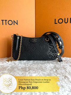 (Category: ) located in . Submitted by belles_lux_closet (Listing ID 1468098170, Image 1). Description: .