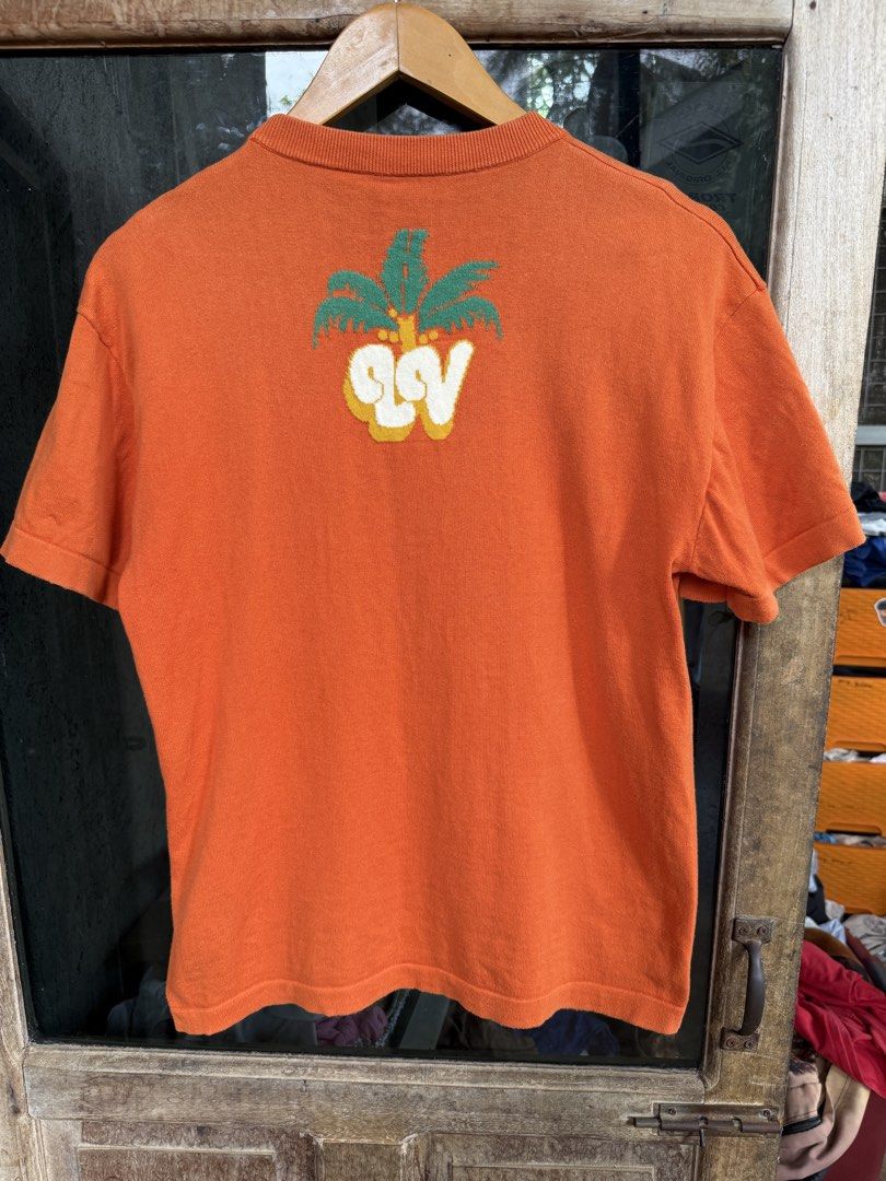 LOUIS VUITTON knitted shirt (Category: Tshirts & Polo Shirts ) located in Manolo Fortich. Submitted by thriftacktoe34 (Listing ID 1468127150, Image 3). Description: Very good condi Color rate 9/10 Size Small Dimes W19 x L24 Issue: missing necktag minimal signs of usage like fine lints sa may back part FREE shipping fee.