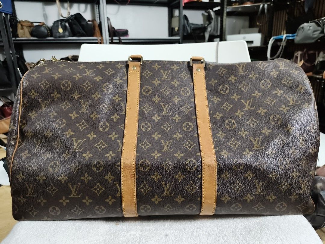Louis Vuitton Monogram Keepall 55 with ENTRUPY (Category: Luxury Bags & Wallets) located in Paranaque City. Submitted by bagdbags (Listing ID 1468139991, Image 2). Description: Louis Vuitton Keepall 55 Duffle Bag in good used condition..