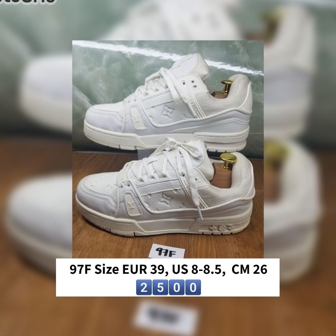 Louis Vuitton sneakers 39 (Category: Sneakers) located in Quezon City. Submitted by lykpossession (Listing ID 1468214619, Image 1). Description: Ask first if available message nalng other pic mabilisan upload ko lang po ito😊.