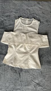 (Category: ) located in . Submitted by thrift_thrift25 (Listing ID 1468146986, Image 1). Description: .
