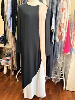 (Category: ) located in . Submitted by hanasah (Listing ID 1468070567, Image 1). Description: .
