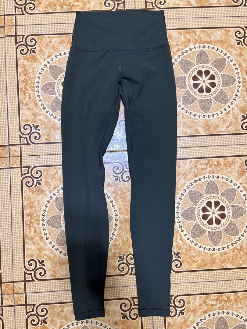 Lululemon Army (Category: Activewear) located in La Trinidad. Submitted by legit.ukayspot (Listing ID 1468192860, Image 1). Description: .