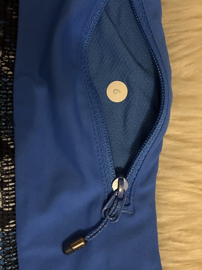 Lululemon blue snakeskin shorts (Category: Activewear) located in Pasig City. Submitted by sandace (Listing ID 1468187782, Image 3). Description: Authentic .