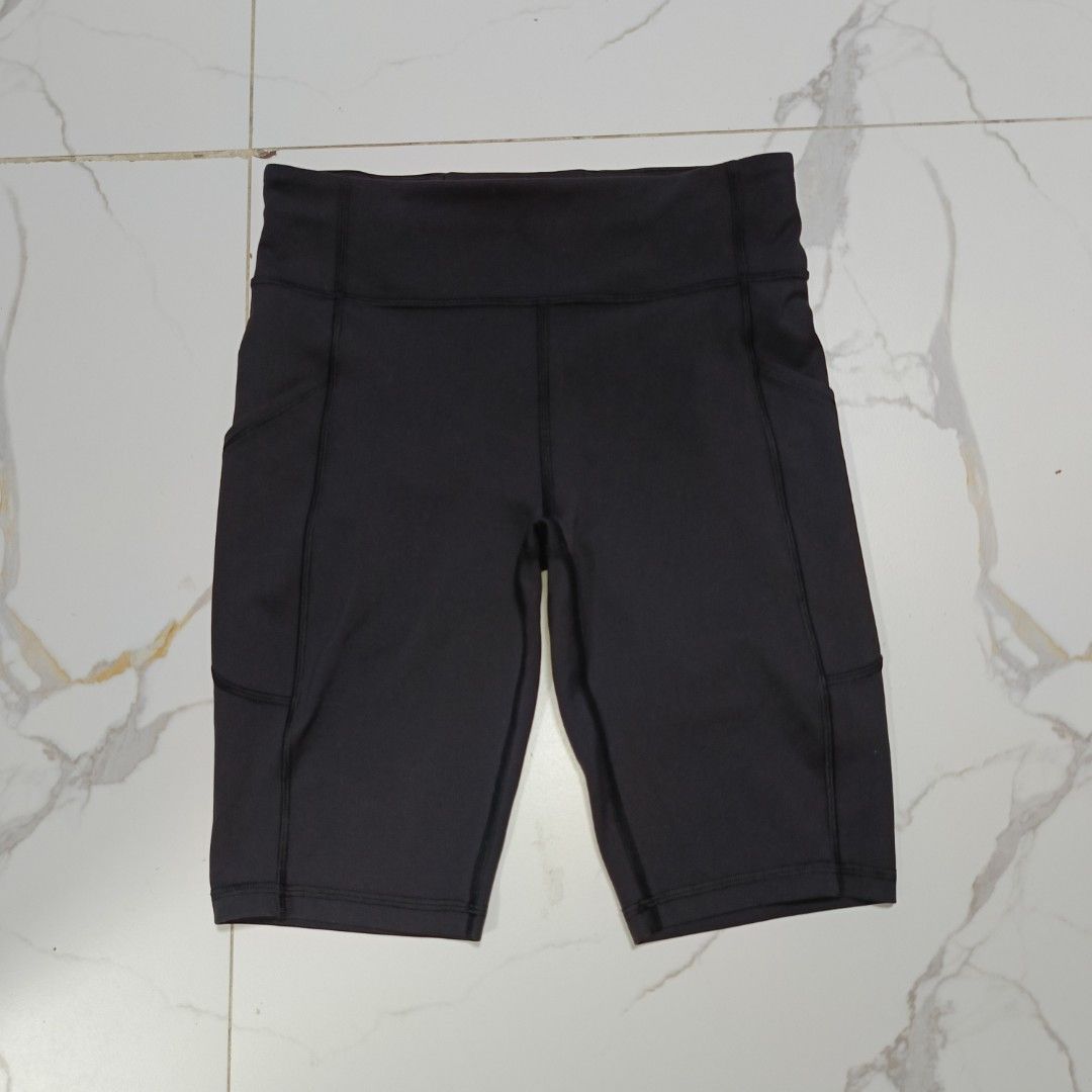 Lululemon high waist cycling short dot 8 (Category: Activewear) located in San Jose del Monte. Submitted by qu4litees (Listing ID 1468074027, Image 2). Description: dot 8 .