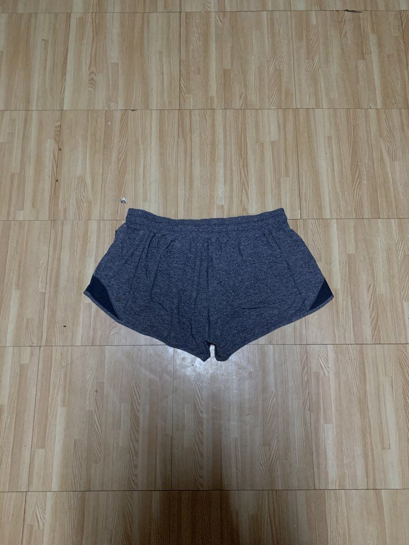 LULULEMON HOTTY HOT SHORTS (Category: Activewear) located in Rizal. Submitted by uniii_011 (Listing ID 1468216793, Image 1). Description: DOT SIZE 12 FLAW/S: PIN HOLE (see on pic) .