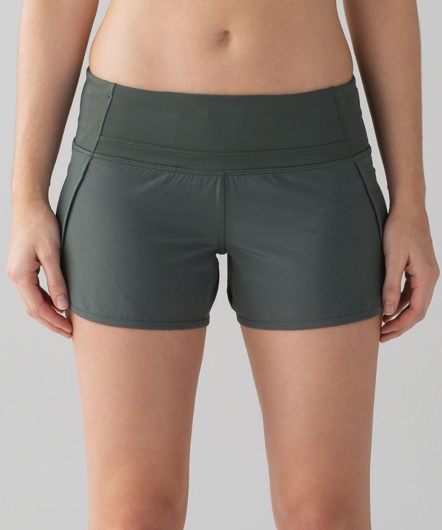 LULULEMON RUN TIMES SHORTS (Category: Activewear) located in San Pedro. Submitted by cyanide.slug.cat (Listing ID 1468179400, Image 1). Description: medium may discoloration lang sa fabric sa punjo free na lang w any lululemon purchase.