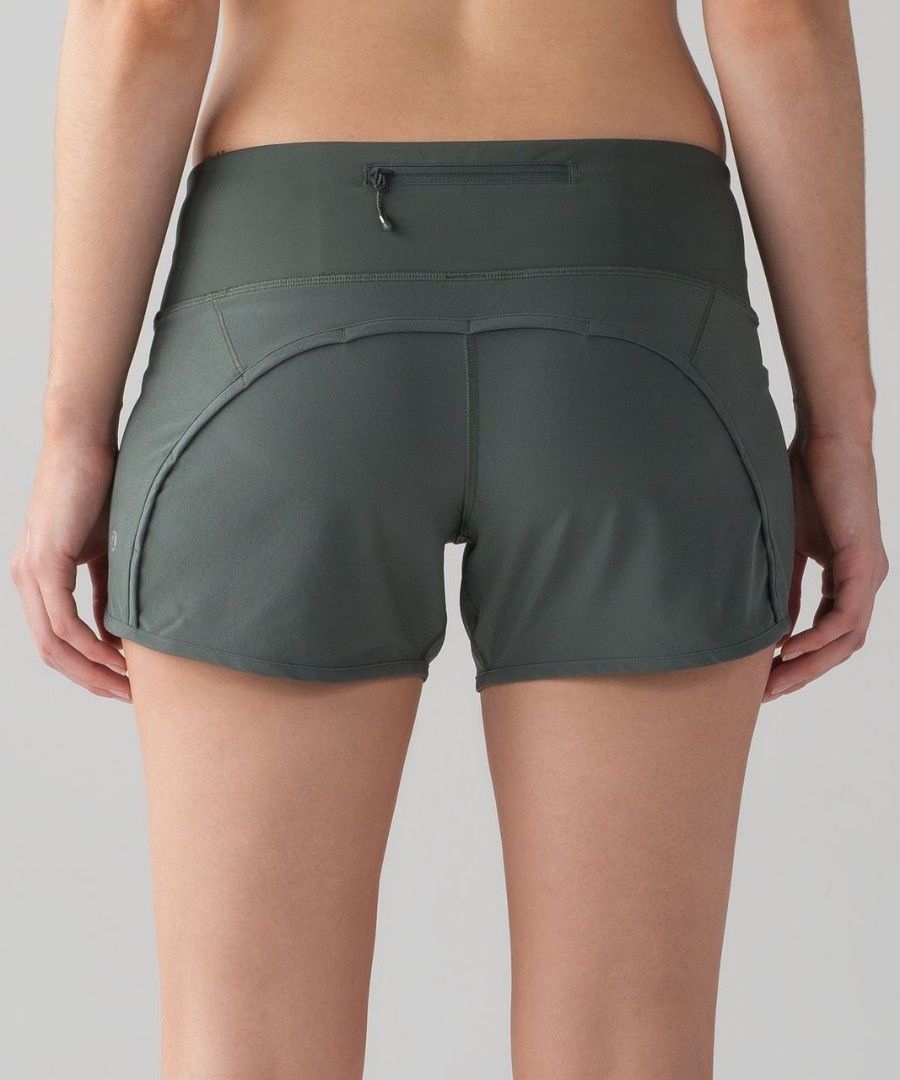 LULULEMON RUN TIMES SHORTS (Category: Activewear) located in San Pedro. Submitted by cyanide.slug.cat (Listing ID 1468179400, Image 2). Description: medium may discoloration lang sa fabric sa punjo free na lang w any lululemon purchase.