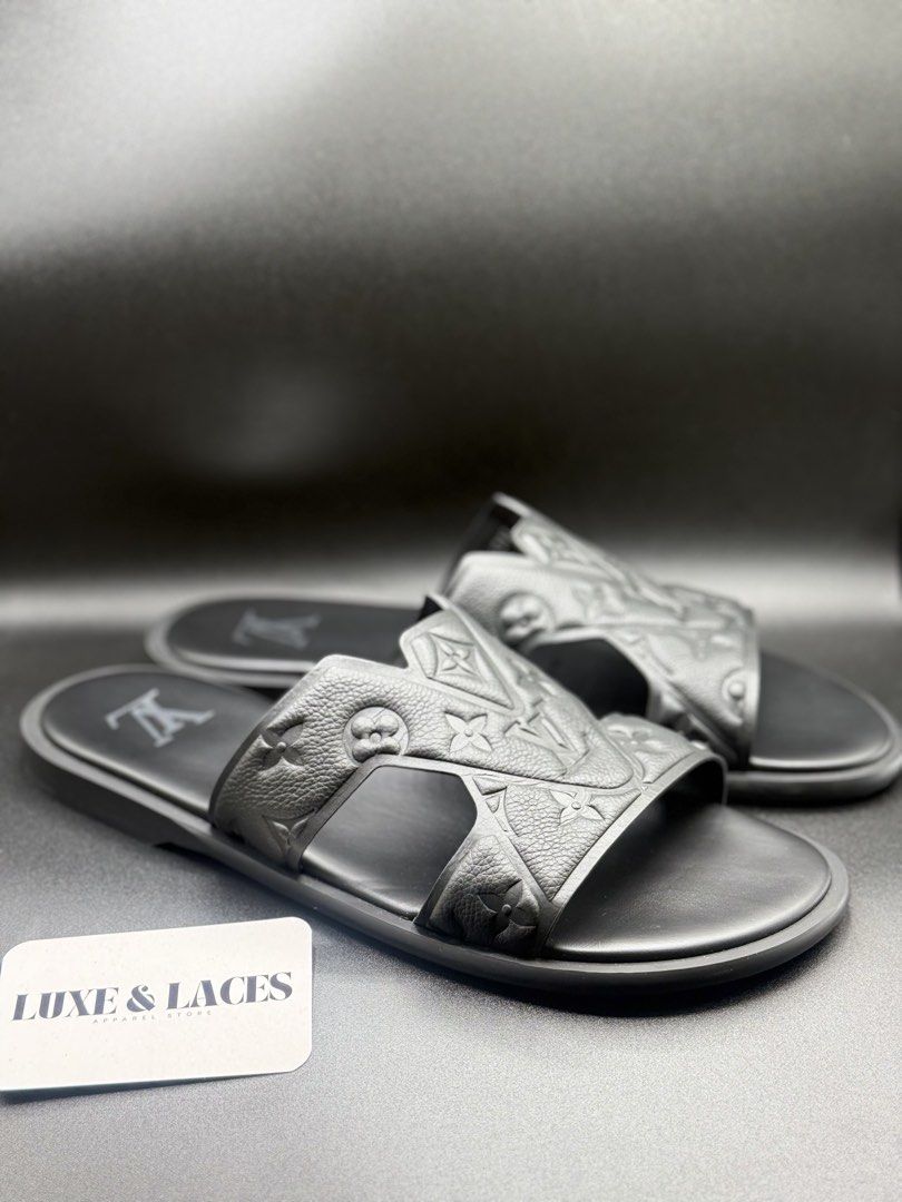 LV SLIPPERS (Category: Sneakers & Footwear) located in Cavite. Submitted by luxenlaces (Listing ID 1468224226, Image 1). Description: 💯 Authentic Money back guaranteed! ✅ Meet ups & delivery ✅Cash on delivery thru LBC or JRS FB - Luxe and Laces IG - luxxe_n_laces 📩 DM for orders & inquiries.