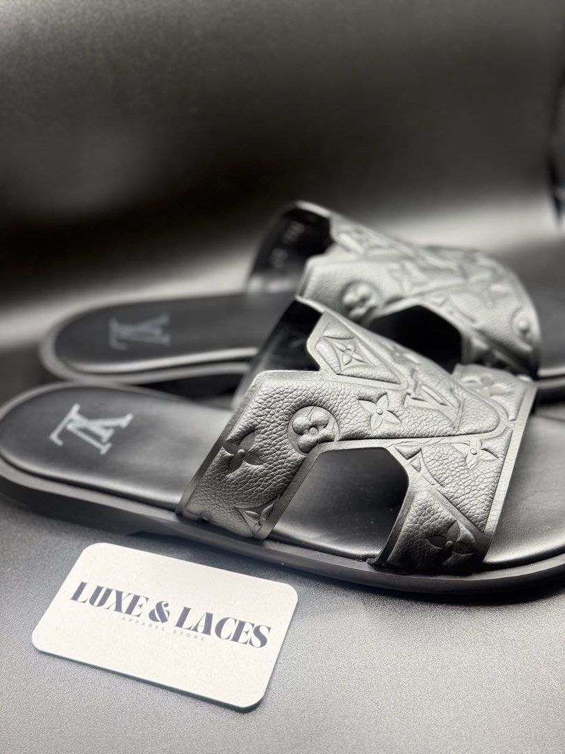 LV SLIPPERS (Category: Sneakers & Footwear) located in Cavite. Submitted by luxenlaces (Listing ID 1468224226, Image 2). Description: 💯 Authentic Money back guaranteed! ✅ Meet ups & delivery ✅Cash on delivery thru LBC or JRS FB - Luxe and Laces IG - luxxe_n_laces 📩 DM for orders & inquiries.