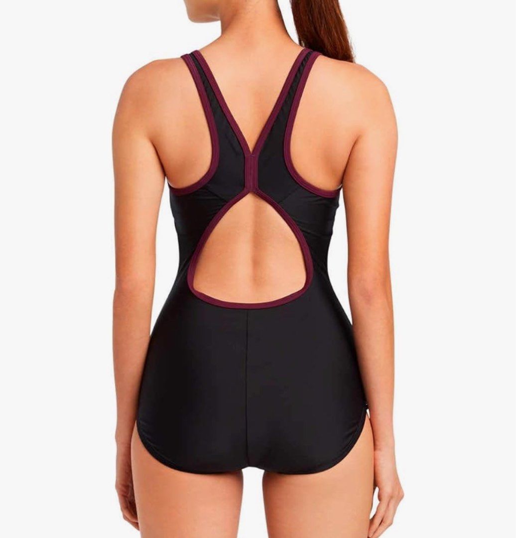 (M) SPEEDO Conservative Ultraback One Piece Swimsuit (Category: Bikinis & Swimsuits) located in Manila. Submitted by sunnyfloshop (Listing ID 1468200998, Image 3). Description: no flaw 🍃Medium 🍃Padded 🍃Full butt coverage.