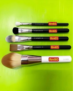 (Category: ) located in . Submitted by free.postage (Listing ID 1468110054, Image 1). Description: .