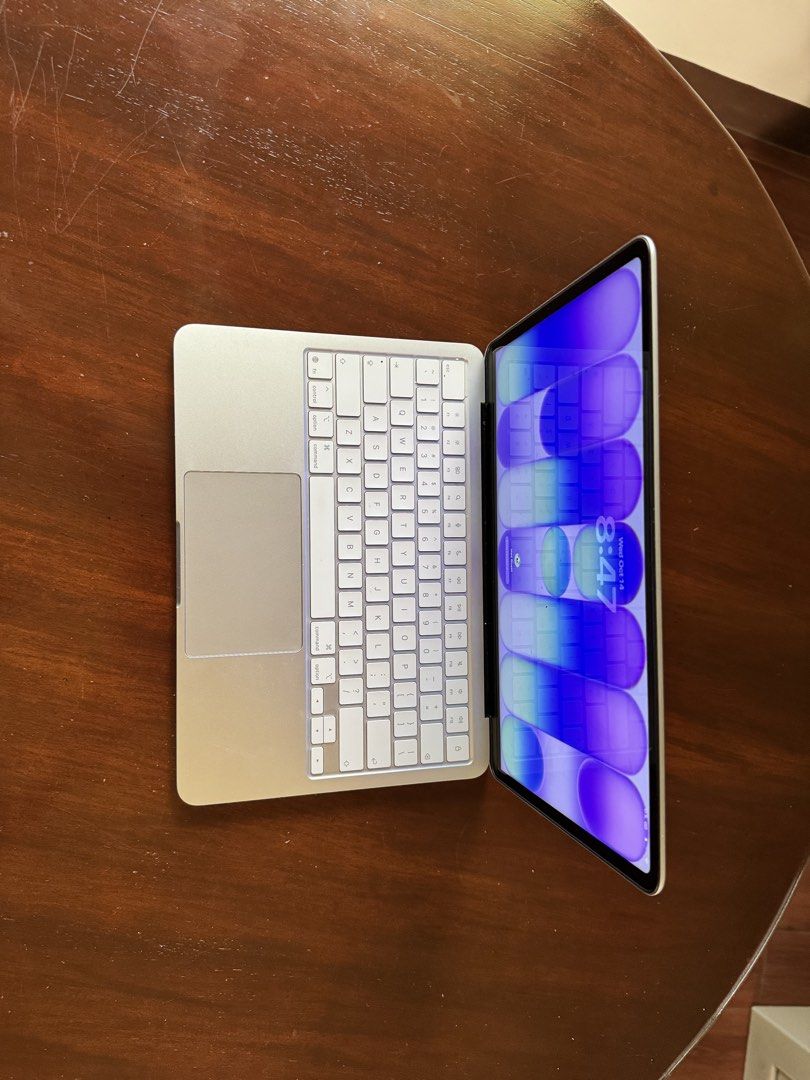 MacBook Neo 13 inch (Category: Laptops & Notebooks) located in Manila. Submitted by gemfinderph (Listing ID 1468109627, Image 3). Description: 🍎 FOR SALE: 13-inch MacBook Neo 💻 MacBook Neo 13-inch ✨ Color: Silver 💾 Storage: 256GB 🧾 SRP: ₱49,990 Condition: Very good / lightly used 📦 Inclusions: MacBook Neo + charger only 🛵 Pick-up / Grab / Lalamove available 💸 Delivery/pick-up fare shouldered by buyer.