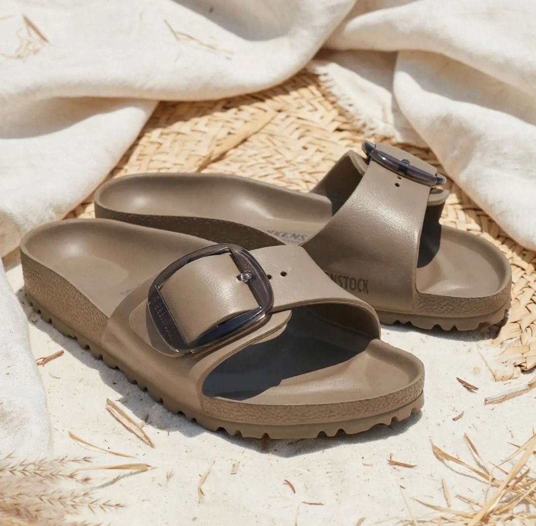 Madrid Eva Bigbuckle - Gray Taupe (Category: Slippers and slides) located in Rizal. Submitted by hiraya16 (Listing ID 1468243353, Image 1). Description: Eu36/37/38/39/40 Via Air 10-15days DM for inquiries. ✉️.