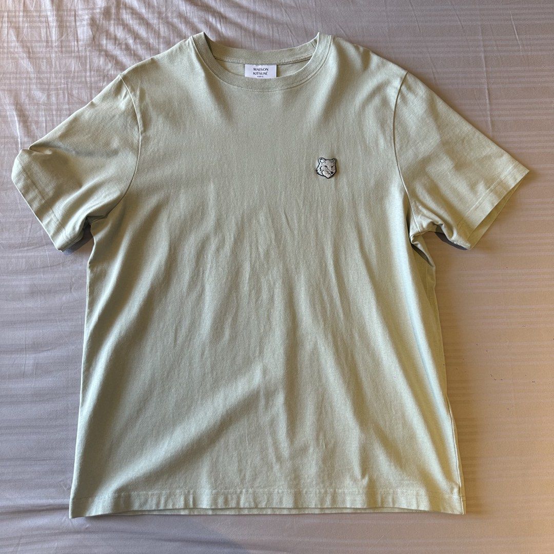 Maison Kitsuné Bold Fox Head Patch Crew Neck T-Shirt (Category: Tshirts & Polo Shirts ) located in San Juan City. Submitted by joe_tantiado (Listing ID 1468095356, Image 3). Description: Width 21” Length 26.5”.