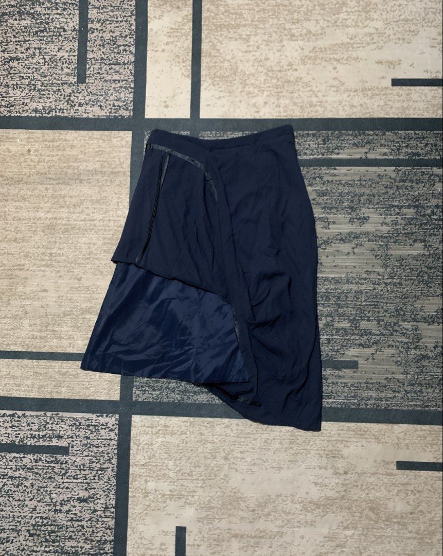 Maison margiela X H&M (Category: Skirts) located in Cebu City. Submitted by thriftsh1t.ph (Listing ID 1468132616, Image 1). Description: .