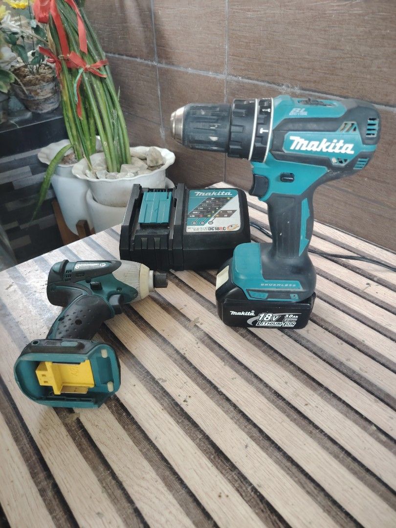 makita 18v cordless powertools combo (Category: Construction Tools & Equipment) located in Malolos. Submitted by axe23 (Listing ID 1468240417, Image 2). Description: makita 18v cordless powertools power combo 100% all original unit not fake! not class A! ✅ Brushless hammer drill ✅ Impact driver ✅ 3ah battery ✅ fast charger what you see what you get! Surplus tools from Australia actual photo posted Item tested and working properly malolos bulacan 