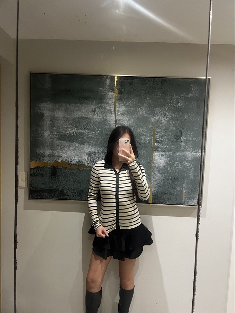 Mango Striped Polo Top (Category: Blouses) located in Manila. Submitted by caseyandreaa2 (Listing ID 1468187284, Image 1). Description: Pick up only Loc: BGC, Taguig, Metro Manila Book your own courier .