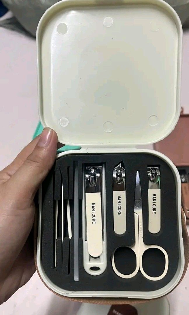 Manicure set (Category: Announcements) located in Quezon City. Submitted by anghies_shop (Listing ID 1468161948, Image 2). Description: .