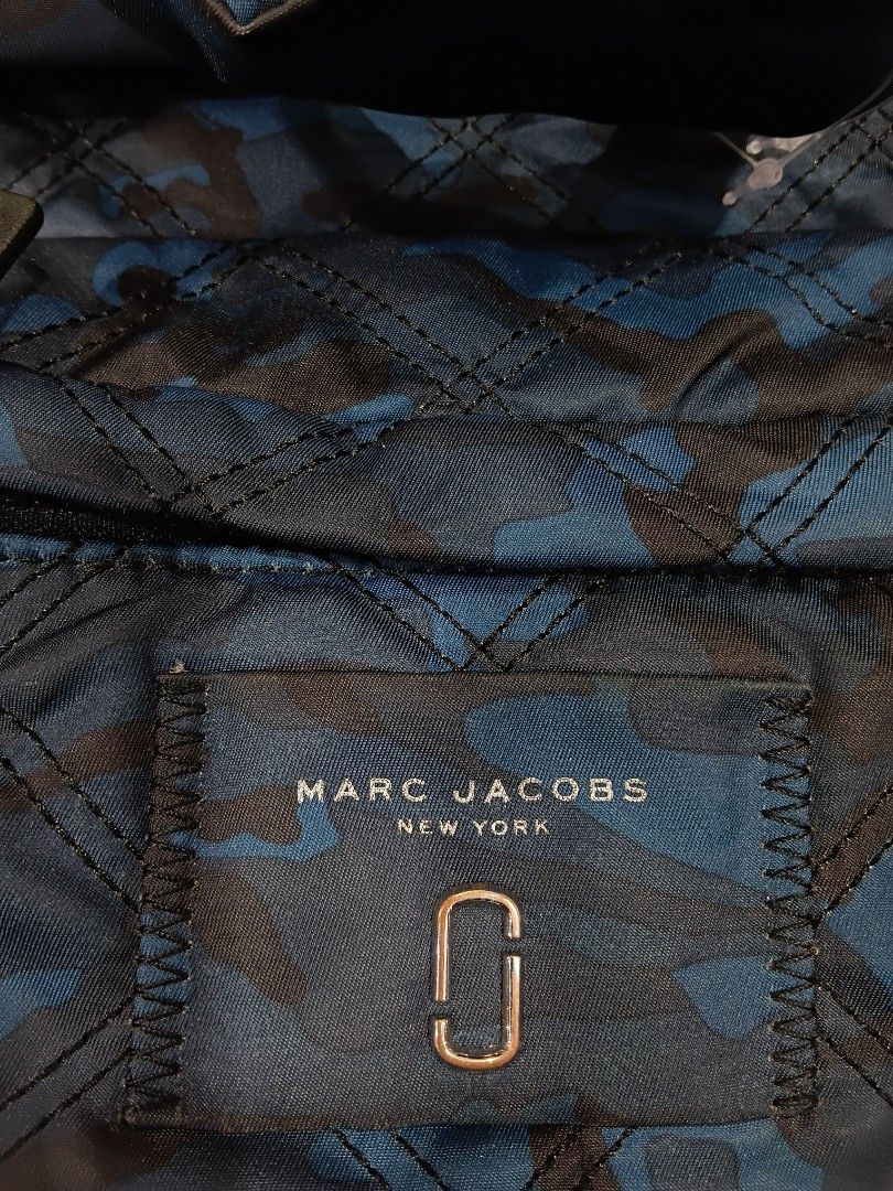 Marc Jacobs Small LAST PRICE POSTED (Category: Backpacks) located in Subic. Submitted by AnythingBrandedby_May (Listing ID 1468180889, Image 2). Description: LAST PRICE POSTED MARC JACOBS.