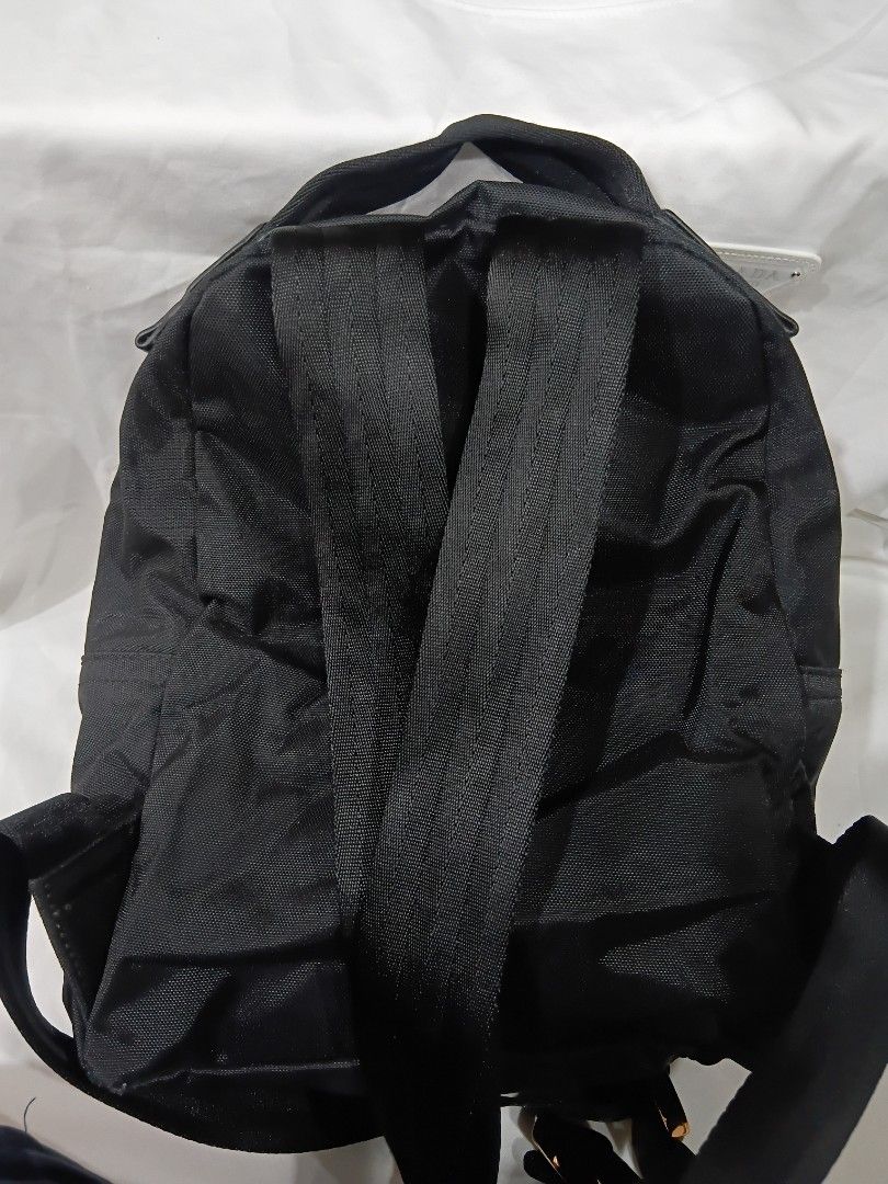 Marc Jacobs Small LAST PRICE POSTED (Category: Backpacks) located in Subic. Submitted by AnythingBrandedby_May (Listing ID 1468189918, Image 3). Description: LAST PRICE POSTED MARC JACOBS.