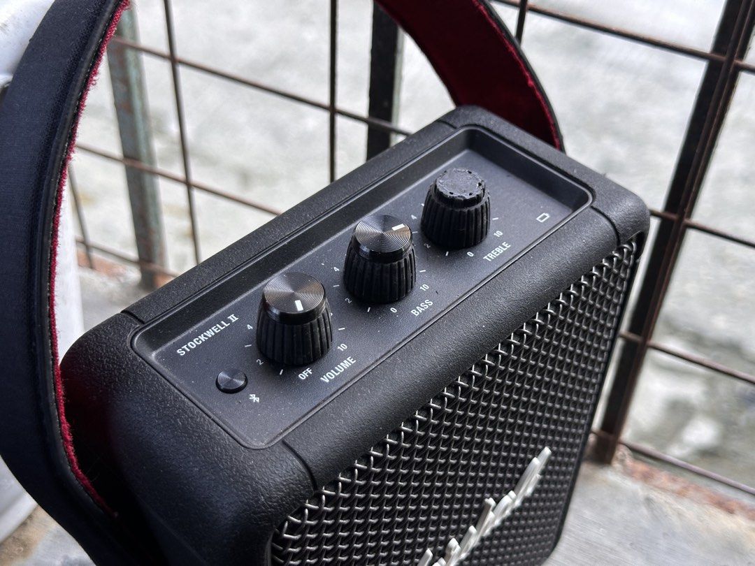 Marshall Stockwell II (Category: Soundbars, Speakers & Amplifiers) located in Caloocan City. Submitted by jerichogoku (Listing ID 1468177971, Image 3). Description: Authentic Marshall Stockwell 2 In Good-Condition, Marshall signature sound and super tagal malowbat, nasa picture na yung condition nang unit, no hidden issue unli check upon pickup Location: Bagong Silang, Caloocan North.
