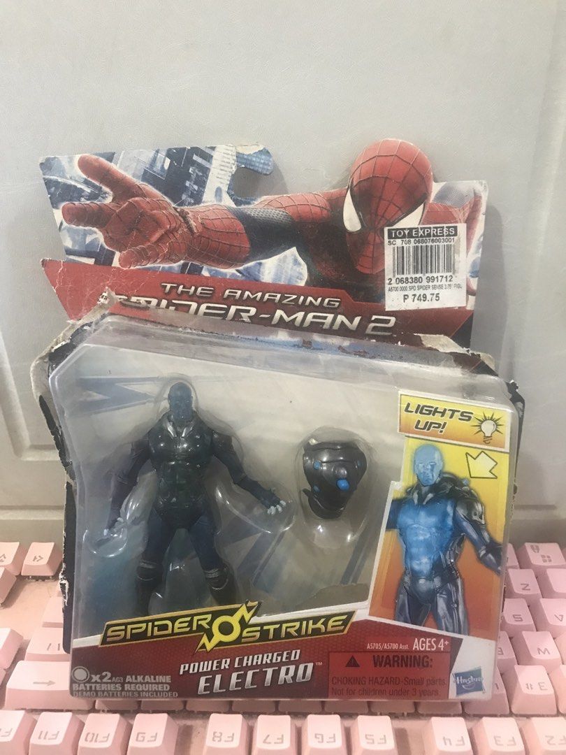 Marvel 3.75 (Category: Action & Battle Toys) located in San Mateo. Submitted by quikzee (Listing ID 1468281152, Image 2). Description: Set ₱450.