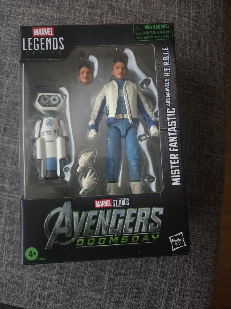 Marvel Legends Mr Fantastic andH.E.R.B.I.E. (Category: Figurines & Statues) located in Manila. Submitted by edward_curugan (Listing ID 1468164095, Image 1). Description: - Brand: Hasbro Marvel Legends - Characters: Mister Fantastic & H.E.R.B.I.E. (Avengers Doomsday) - Condition: Brand new, unopened, crisp box corners and clear window - Inclusions: Interchangeable hands and alternate head sculpt - Ideal for Marvel collectors and display MISB.