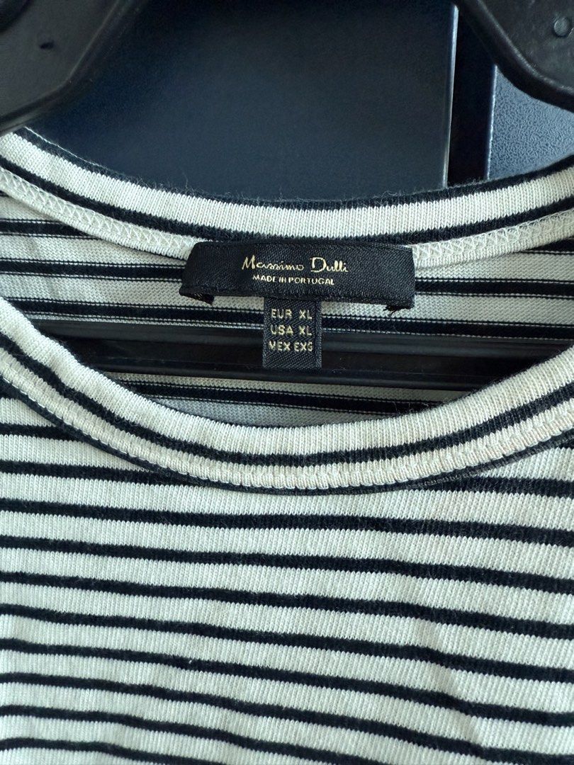 Massimo dutti striped sleeveless top (Category: Sleeveless) located in Makati City. Submitted by nmvs1 (Listing ID 1468198106, Image 2). Description: New no tag never used Massimo Dutti Halter style striped top Stretch material Xl Bought for 1800.