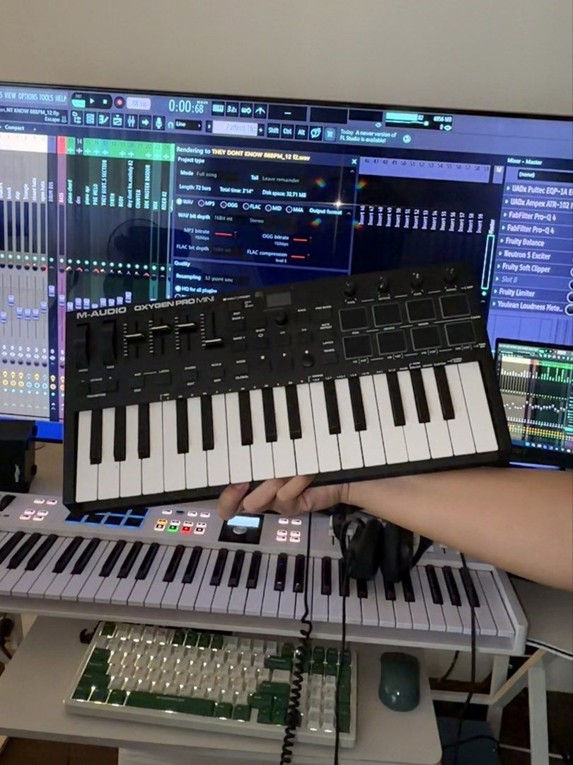 M-Audio Oxygen Pro Mini Keyboard (Category: Musical Instruments) located in Manila. Submitted by thatgirl0001 (Listing ID 1468207088, Image 2). Description: - Model: M-Audio Oxygen Pro Mini - Keys: 32 responsive mini keys - Controls: Assignable pads, knobs, and faders with standard music software layout - Connectivity: USB connection on the back - Condition: Works great - Color: Sleek black finish Rfs: upgraded to a bigger keyboard .