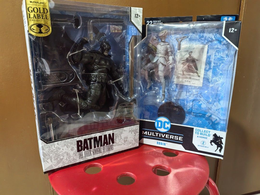 McFarlane The Dark Knight Returns Set (Category: Action & Battle Toys) located in Marikina City. Submitted by elbrycollection (Listing ID 1468079573, Image 1). Description: Please READ first before sending me messages Selling the set for 2.5K TDKR Cover Recreations Batman MIB TDKR Robin KLB WYSIWYG Location Marikina City Payment first basis Shipping will be arranged by buyer Thank you for looking 😊.
