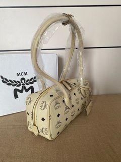 （分類：）位於 。 由 calmwaterro 提交（商品編號 1468105111，圖片 1）。簡介： 。