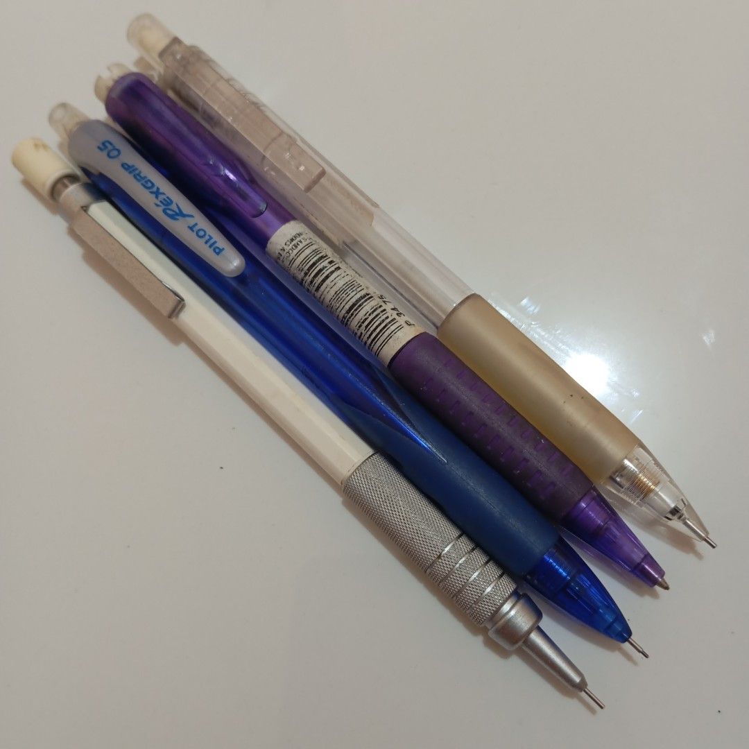 Mechanical Pencils (Category: Stationery & School Supplies) located in Quezon City. Submitted by lorenzo_yu (Listing ID 1468257252, Image 1). Description: .