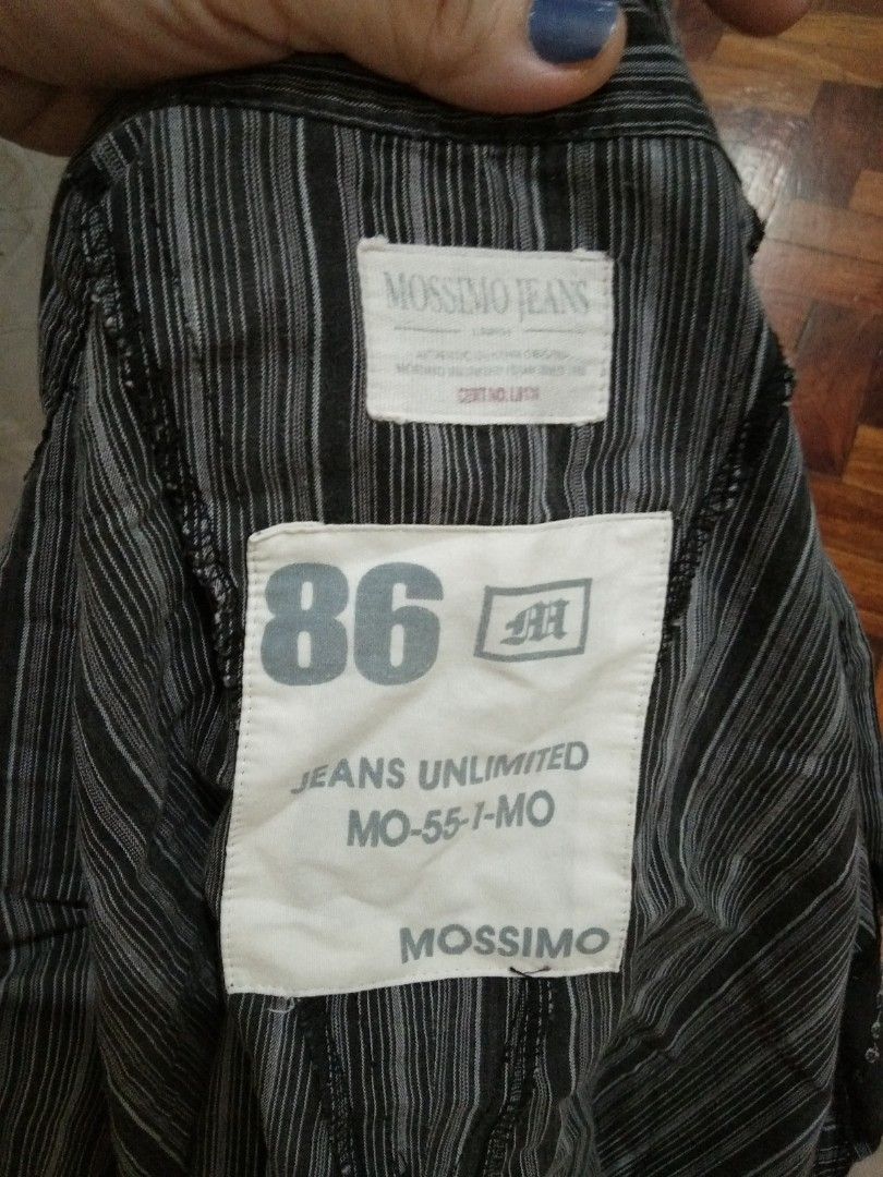 Mens polo mossimo medium (Category: Tshirts & Polo Shirts ) located in Quezon City. Submitted by eidorableshop (Listing ID 1468068014, Image 1). Description: .